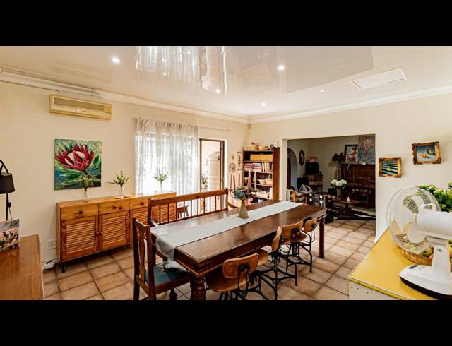 4 BEDROOM FREEHOLD FOR SALE IN BRACKENDOWNS